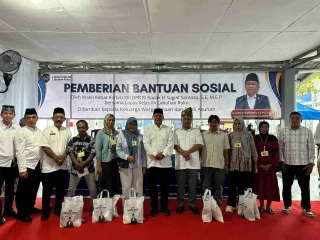 Wakil Ketua Komisi XIII DPR RI Salurkan 50 Paket Sembako di Lapas Labuhan Ruku, Ramadhan Berbagi untuk Keluarga Warga Binaan dan Anak Yatim   