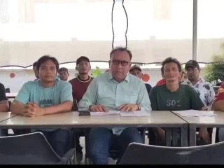 Video viral Soal Penyerangan OTK dan Korban Anak Kecil di Graha Jermal Dibantah Korban, Korban Disekap, Dianiya Sampai Disiram Air Kencing dan Disuruh Makan Kotoran Manusia (T*i)