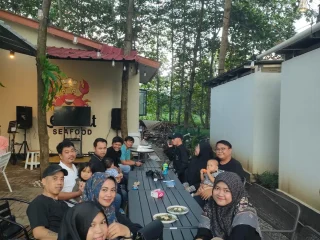 Alumni SD Negeri Karang Baru Angkatan 1998–2004 Gelar Buka Puasa Bersama di Jababeka